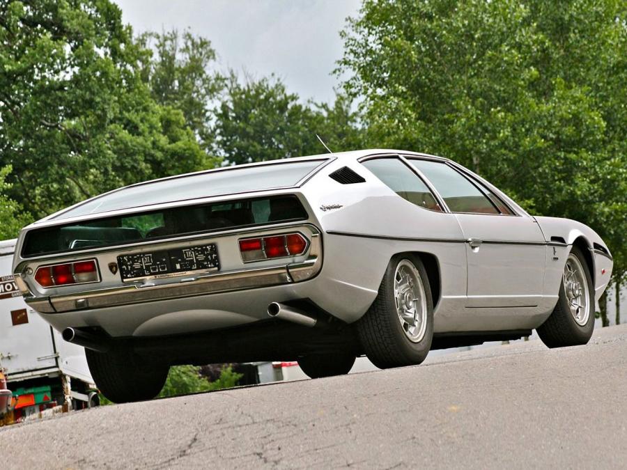  Lamborghini Espada 400 GTE Series II 1969 года  (фото 15 из 27)